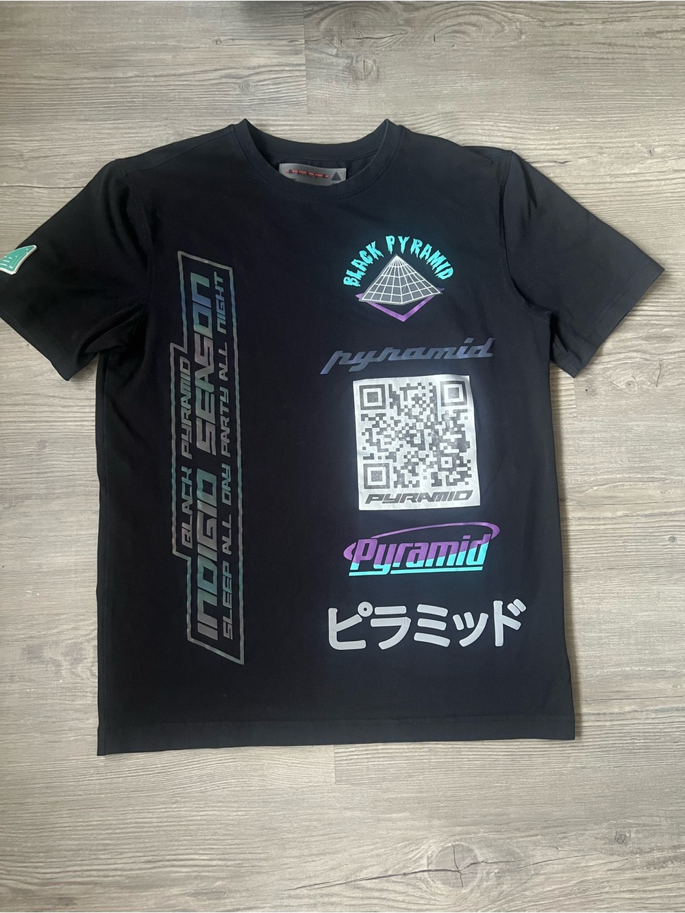 Black Pyramid Chris Brown Indigo Season T-Shirt Streetwear QR Code